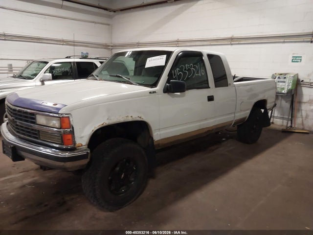 Продажа на аукционе авто 1998 Chevrolet C/k 1500 Fleetside, vin: 2GCEK19R1W1102329, номер лота: 45353216