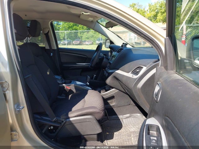 45353258 :رقم المزاد ، 3D4PG4FB3BT534404 vin ، 2011 Dodge Journey Express مزاد بيع