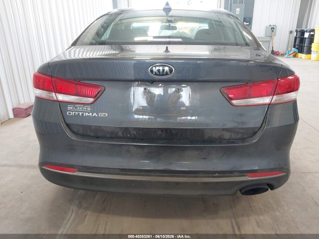 Продаж на аукціоні авто 2017 Kia Optima Lx, vin: 5XXGT4L33HG167854, номер лоту: 45353261