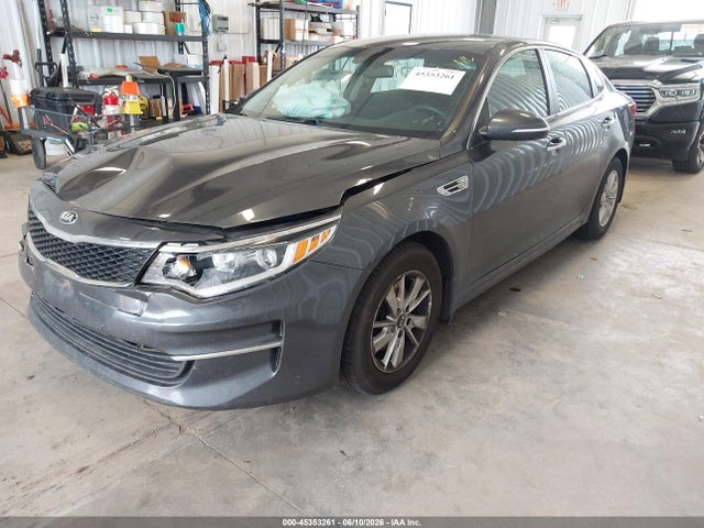 Продаж на аукціоні авто 2017 Kia Optima Lx, vin: 5XXGT4L33HG167854, номер лоту: 45353261