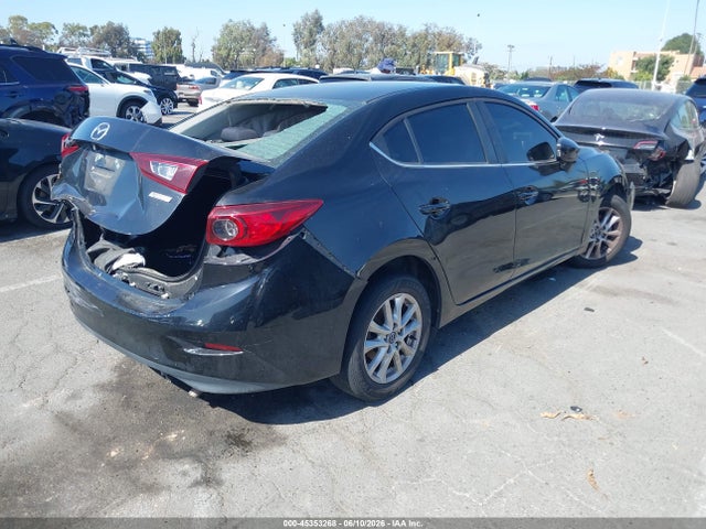 3MZBM1U78GM306118 Mazda Mazda3 I Sport
