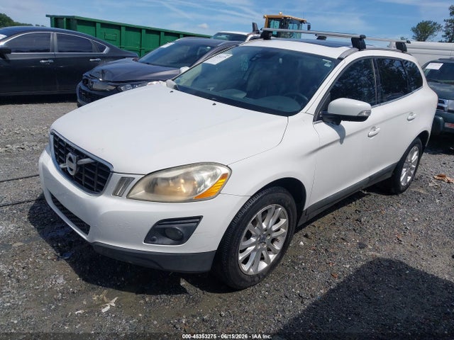 45353275 :رقم المزاد ، YV4992DZ8A2032800 vin ، 2010 Volvo Xc60 T6/t6 R-design مزاد بيع