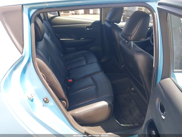 1N4AZ0CPXFC309569 Nissan Leaf Sl