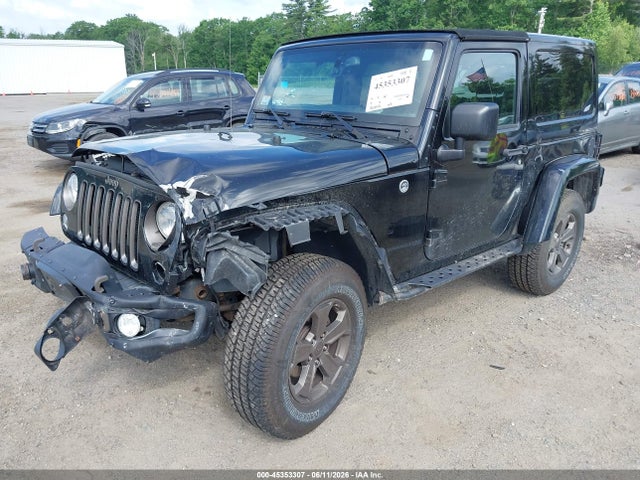1C4AJWAG5JL892570 Jeep Wrangler Jk Golden Eagle 4x4