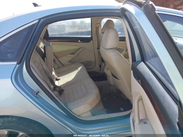 45353321 :رقم المزاد ، 1VWCH7A38CC033030 vin ، 2012 Volkswagen Passat 2.5l Sel مزاد بيع