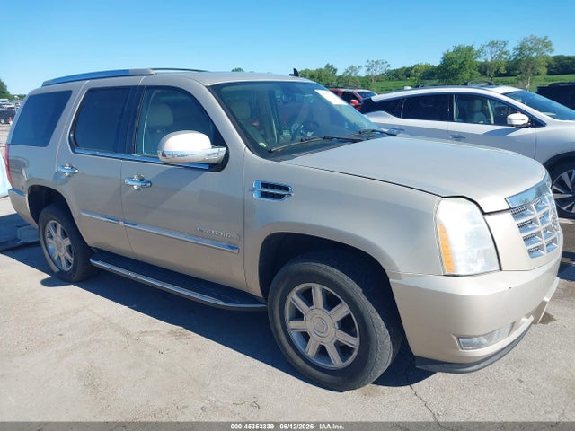 45353339 :رقم المزاد ، 1GYFK63838R116013 vin ، 2008 Cadillac Escalade Standard مزاد بيع