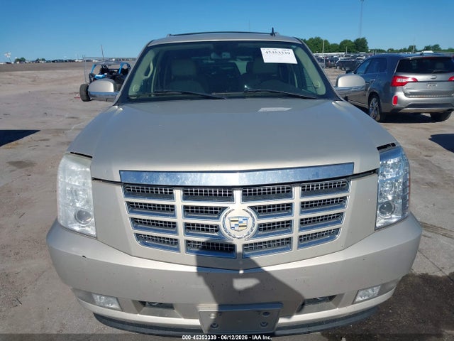 2008 Cadillac Escalade Standard მანქანა იყიდება აუქციონზე, vin: 1GYFK63838R116013, აუქციონის ნომერი: 45353339