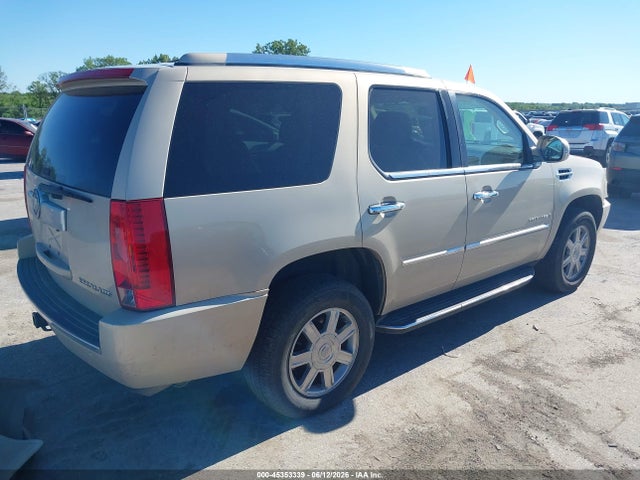 2008 Cadillac Escalade Standard მანქანა იყიდება აუქციონზე, vin: 1GYFK63838R116013, აუქციონის ნომერი: 45353339