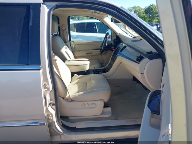 2008 Cadillac Escalade Standard მანქანა იყიდება აუქციონზე, vin: 1GYFK63838R116013, აუქციონის ნომერი: 45353339