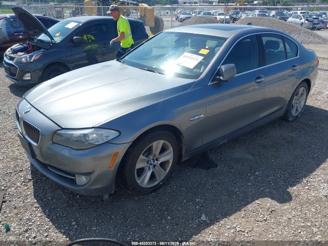 2013 Bmw 528i Xdrive მანქანა იყიდება აუქციონზე, vin: WBAXH5C52DD111933, აუქციონის ნომერი: 45353373