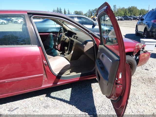 1998 Toyota Camry Le მანქანა იყიდება აუქციონზე, vin: 4T1BG22K2WU856640, აუქციონის ნომერი: 45353400