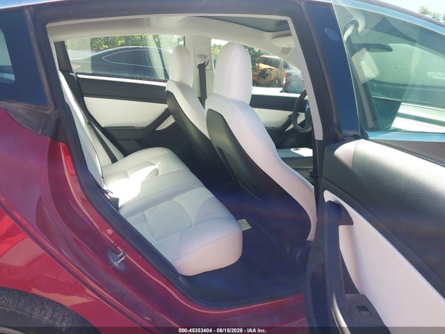 Tesla Model 3 Long Range/performance 2019 5YJ3E1EB6KF472688 Image 8
