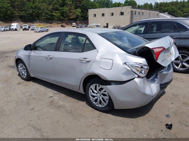 Toyota COROLLA LE 2018 2T1BURHEXJC078567 Image 3