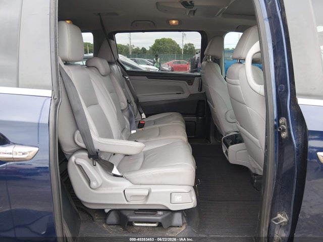 Honda Odyssey Touring 2023 5FNRL6H80PB049254 Image 8