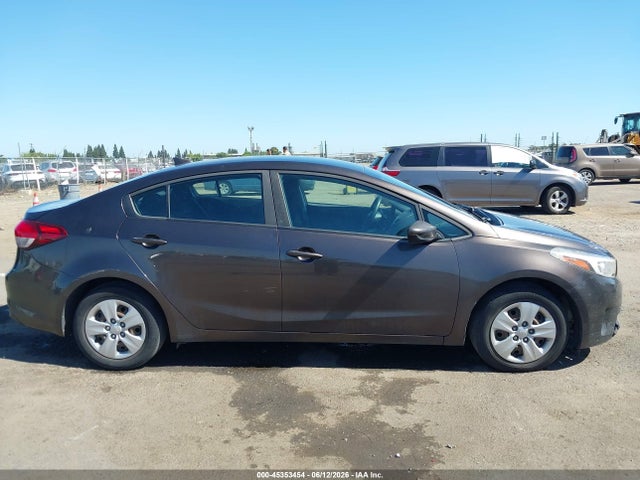 KIA FORTE LX 2017 3KPFK4A70HE006147 Image 13