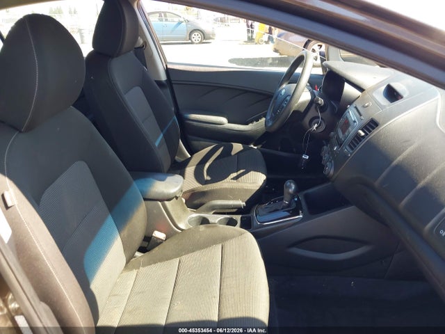 KIA FORTE LX 2017 3KPFK4A70HE006147 Image 5