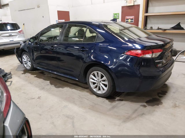 Toyota COROLLA LE 2025 JTDB4MEE7S3029280 Image 3