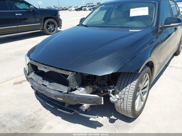 Aukcja sprzedaży 2016 Bmw 320i, vin: WBA8E1G52GNU11339, numer aukcji: 45353458