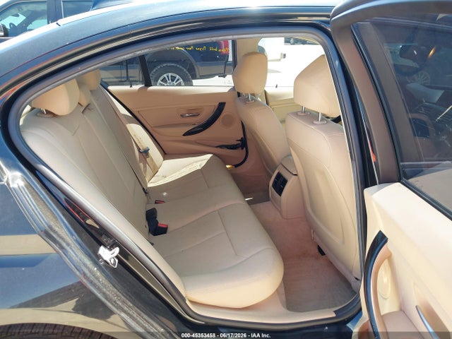 Aukcja sprzedaży 2016 Bmw 320i, vin: WBA8E1G52GNU11339, numer aukcji: 45353458