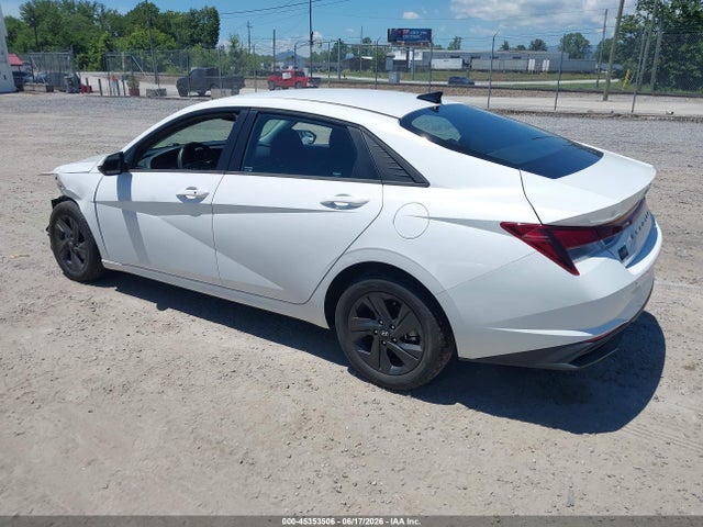 Hyundai ELANTRA SEL 2022 5NPLM4AG1NH067818 Image 3