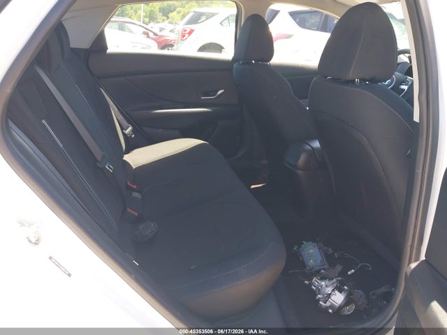 Hyundai ELANTRA SEL 2022 5NPLM4AG1NH067818 Image 8
