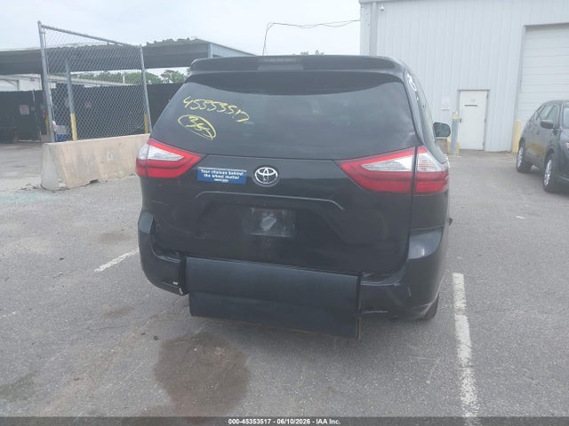 Продажа на аукционе авто 2016 Toyota Sienna L 7 Passenger, vin: 5TDZK3DC5GS754252, номер лота: 45353517