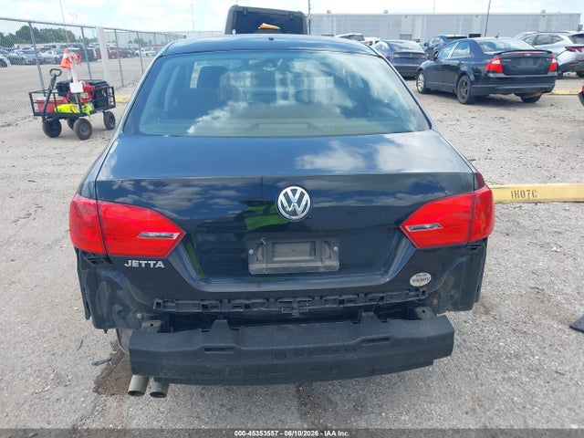 2014 Volkswagen Jetta 2.0l S მანქანა იყიდება აუქციონზე, vin: 3VW2K7AJ3EM443618, აუქციონის ნომერი: 45353557
