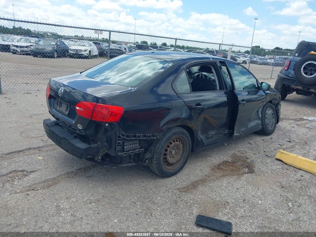 2014 Volkswagen Jetta 2.0l S მანქანა იყიდება აუქციონზე, vin: 3VW2K7AJ3EM443618, აუქციონის ნომერი: 45353557