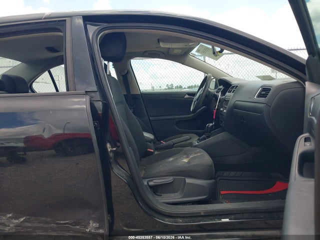 2014 Volkswagen Jetta 2.0l S მანქანა იყიდება აუქციონზე, vin: 3VW2K7AJ3EM443618, აუქციონის ნომერი: 45353557