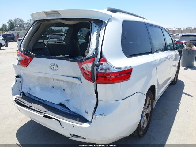 Toyota Sienna Le 8 Passenger 2015 5TDKK3DC5FS631969 Image 6