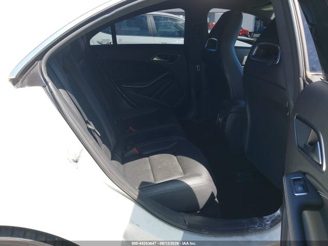 WDDSJ4GB2JN533501 Mercedes-Benz CLA 250 4MATIC