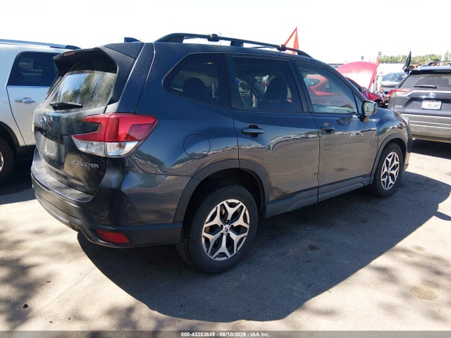 JF2SKAEC7KH551981 Subaru Forester Premium
