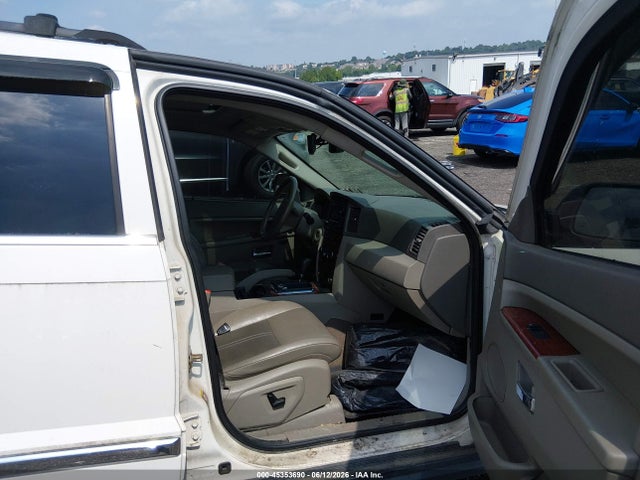 2005 Jeep Grand Cherokee Limited მანქანა იყიდება აუქციონზე, vin: 1J8HR58235C698615, აუქციონის ნომერი: 45353690