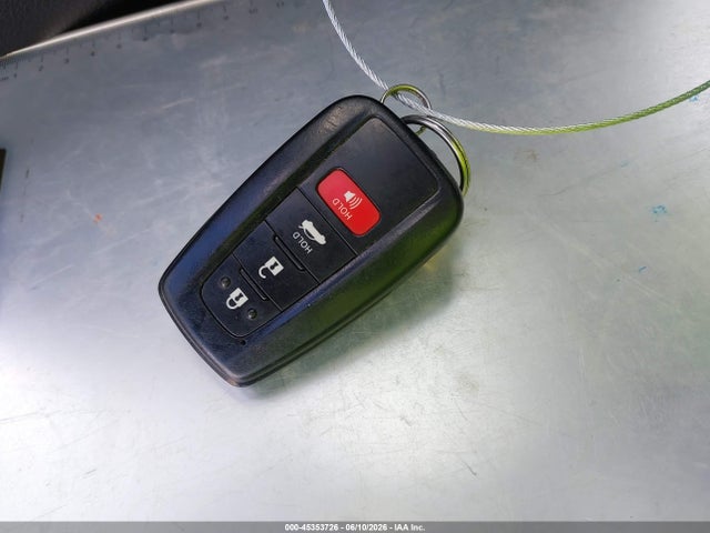 4T1B11HK2KU767907 Toyota CAMRY XLE