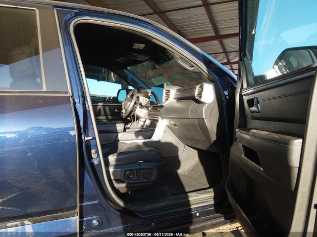 Toyota Tundra Platinum 2022 5TFNA5EC0NX008357 Image 5