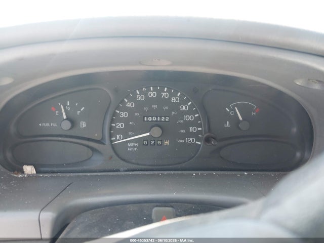Aukcja sprzedaży 1999 Ford Escort Lx, vin: 1FAFP10P9XW181038, numer aukcji: 45353742