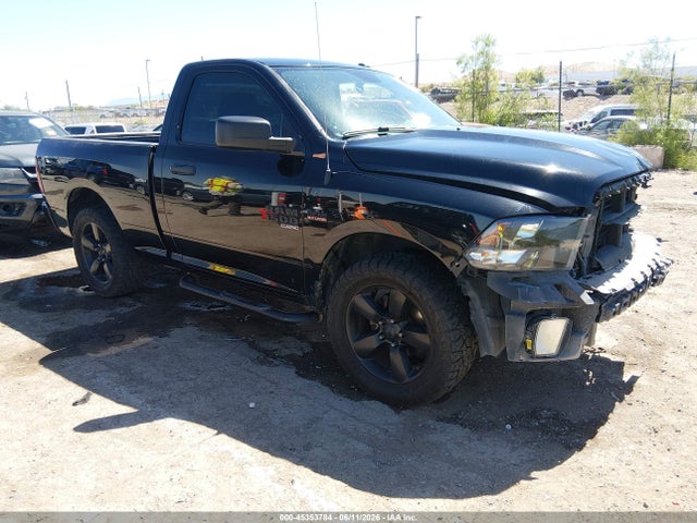 RAM 1500 Classic Express 4x2 6'4 Box 2019 3C6JR6AT8KG557637 головне зображення