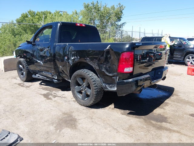 45353784 :رقم المزاد ، 3C6JR6AT8KG557637 vin ، 2019 Ram 1500 Classic Express  4x2 6'4 Box مزاد بيع