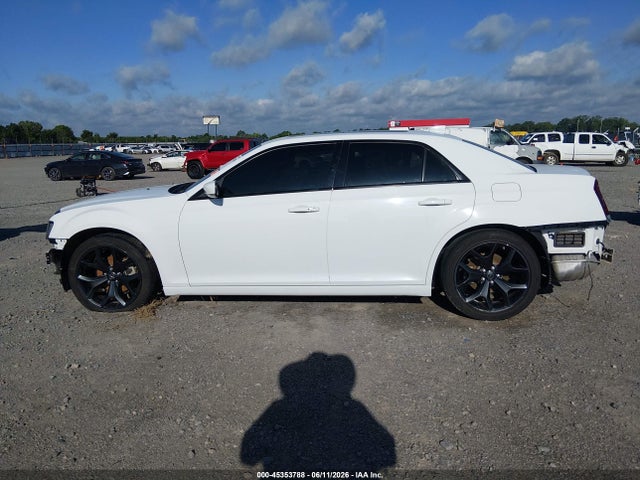 Aukcja sprzedaży 2022 Chrysler 300 S, vin: 2C3CCABG2NH245412, numer aukcji: 45353788