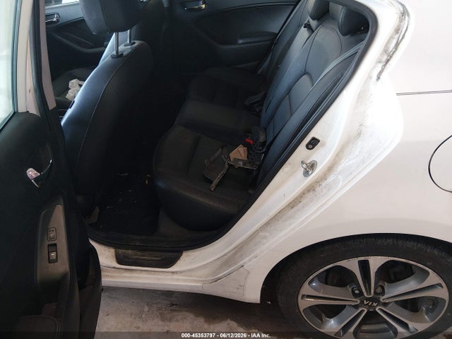 2015 Kia Forte Ex მანქანა იყიდება აუქციონზე, vin: KNAFZ4A88F5305881, აუქციონის ნომერი: 45353797