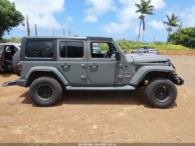 1C4HJXEN4LW235953 Jeep Wrangler Unlimited Sahara 4x4
