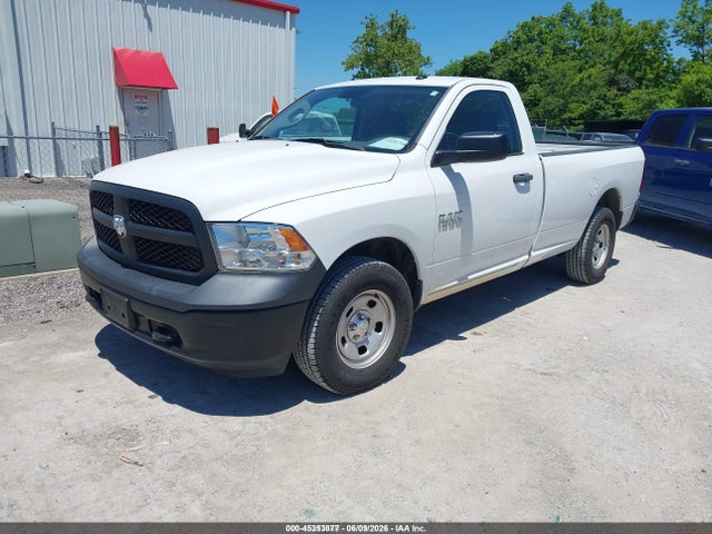 45353877 :رقم المزاد ، 3C6JR7DG6HG765318 vin ، 2017 Ram 1500 Tradesman  4x4 8' Box مزاد بيع