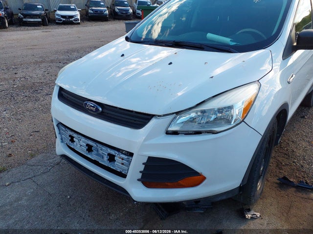 Продаж на аукціоні авто 2013 Ford Escape S, vin: 1FMCU0F74DUB80499, номер лоту: 45353886