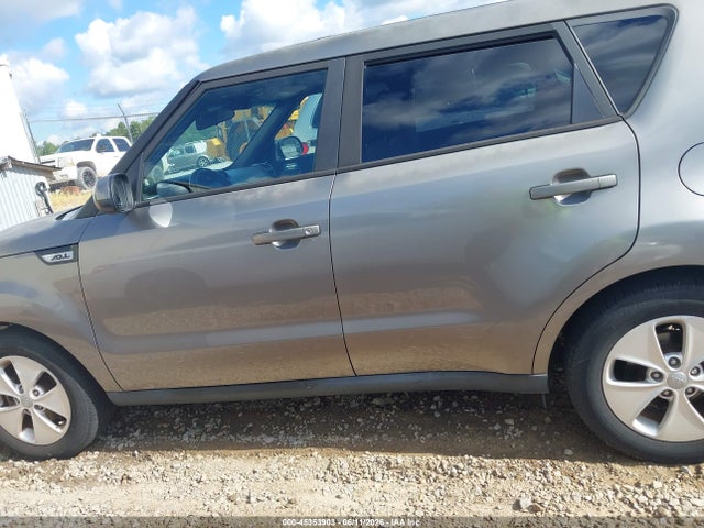 KIA Soul 2016 KNDJN2A23G7311845 Image 14