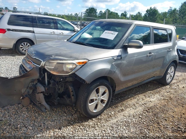 KIA Soul 2016 KNDJN2A23G7311845 Image 2
