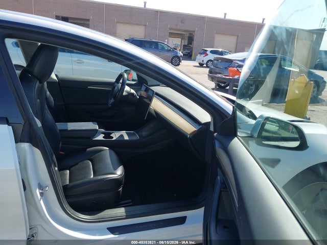 Tesla Model 3 Rear-wheel Drive 2022 5YJ3E1EA7NF168748 Image 5