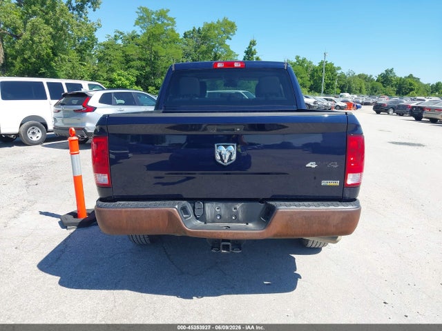 45353927 :رقم المزاد ، 1C6RR7KGXHS826586 vin ، 2017 Ram 1500 Tradesman  4x4 5'7 Box مزاد بيع