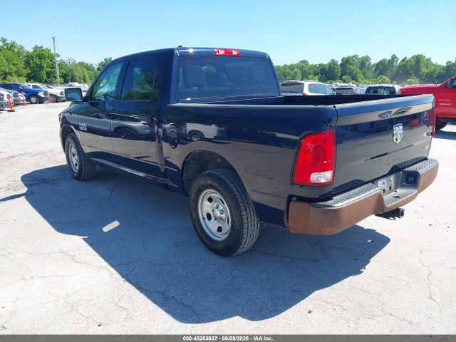 45353927 :رقم المزاد ، 1C6RR7KGXHS826586 vin ، 2017 Ram 1500 Tradesman  4x4 5'7 Box مزاد بيع