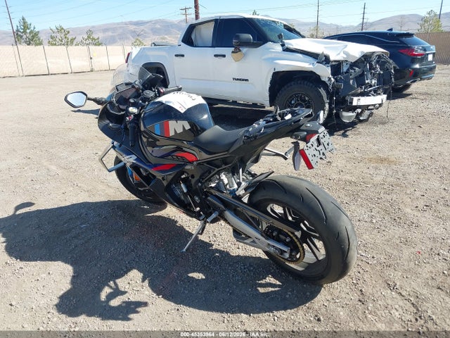 45353964 :رقم المزاد ، WB10P0304R6J18650 vin ، 2024 Bmw M 1000 Rr مزاد بيع