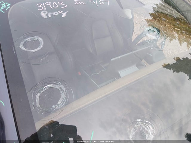 45353970 :رقم المزاد ، 5YJ3E1EB8KF477357 vin ، 2019 Tesla Model 3 Long Range/performance مزاد بيع